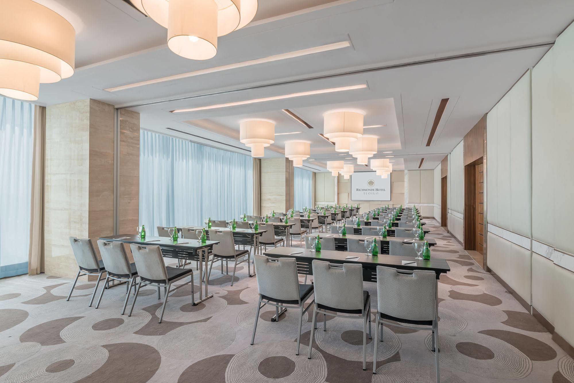 Richmonde Hotel Iloilo Eksteriør billede